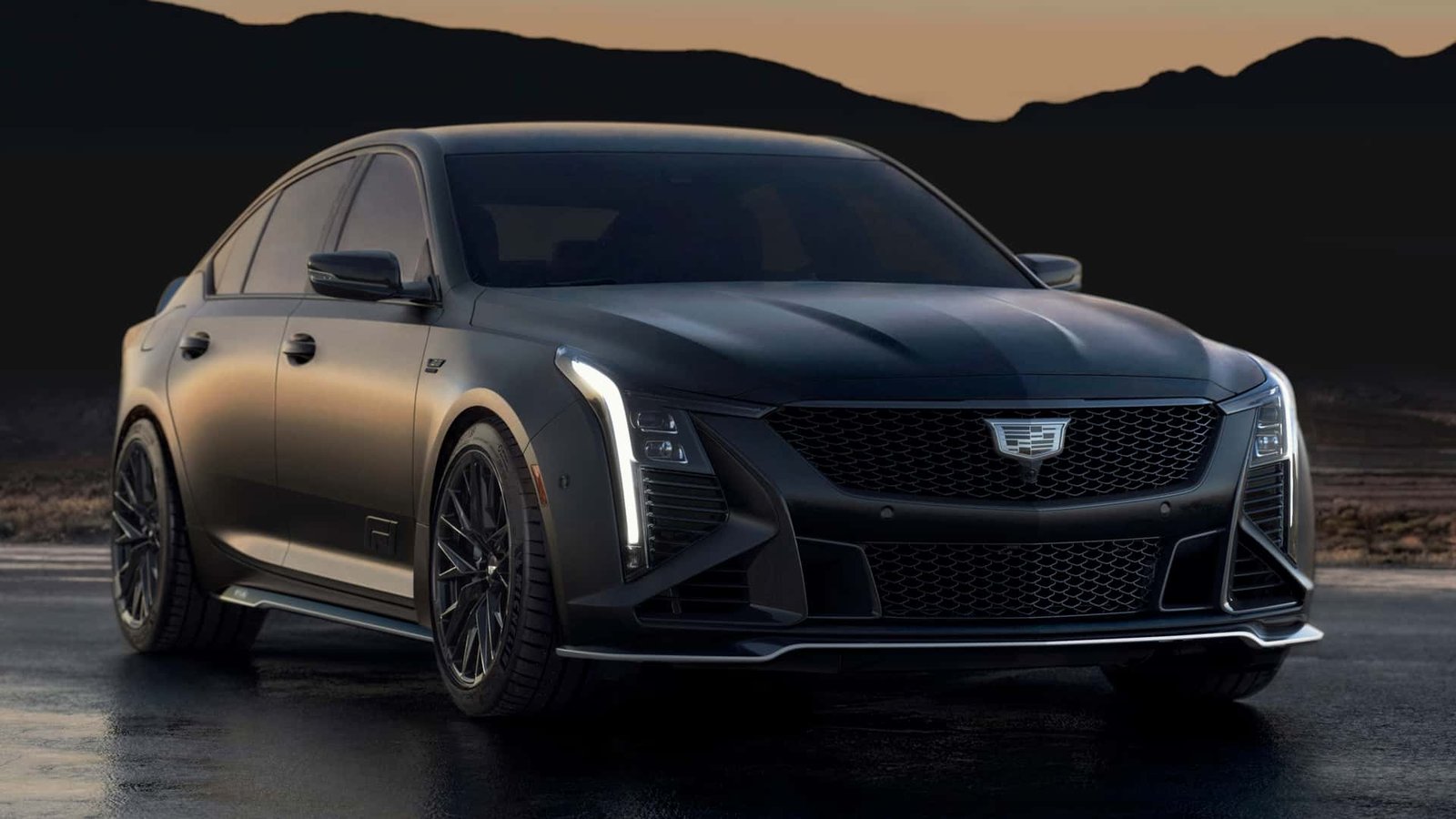 Cadillac Tarihinin En Güçlü Blackwing Modeli: CT5-V F1 Collector
