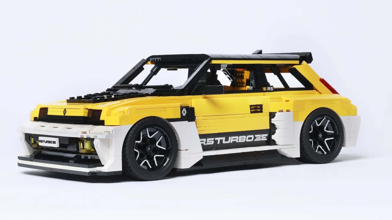 Lego, Renault 5 Turbo Setini Üretmeli — Hayranlar Oy Veriyor