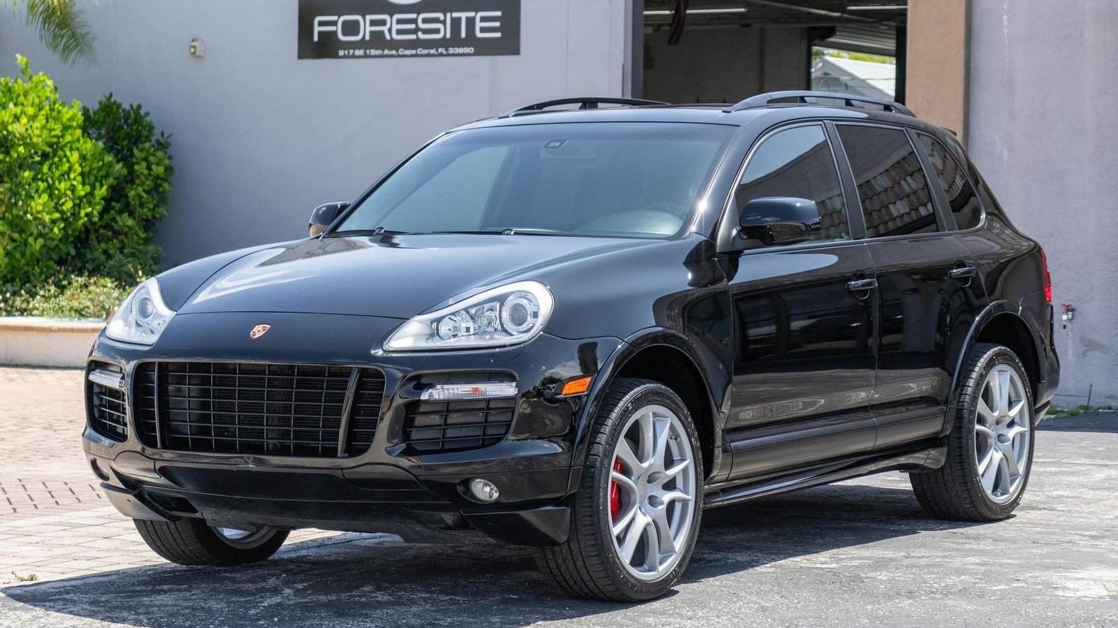 Manuel Şanzımanlı Porsche Cayenne GTS Satışta: Fiyatı Dudak Uçuklatabilir!